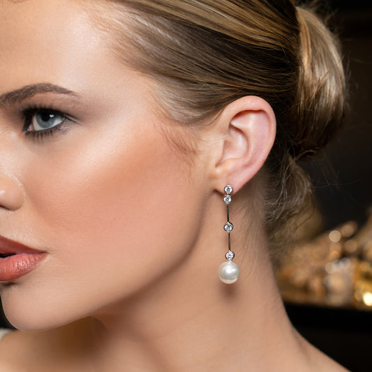 Isla Pearl Earrings