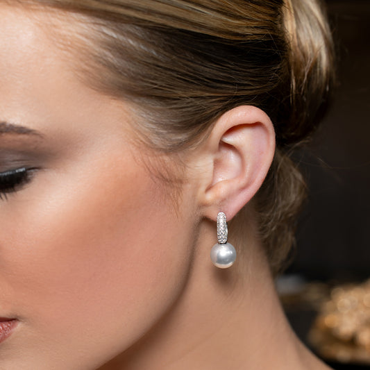 Faye Pave Earrings